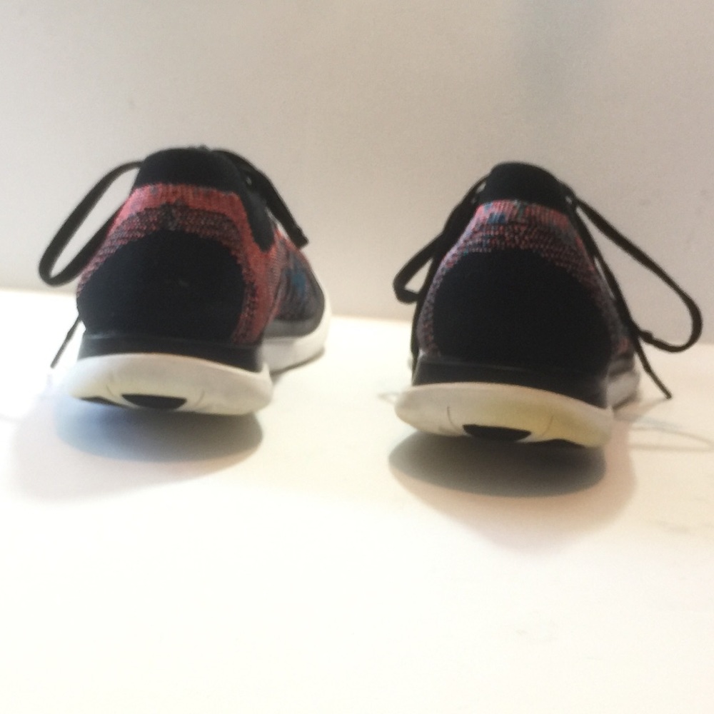 **SOLD** Nike | Free 4.0 Flyknit Running Sneaker - Picture 5 of 7